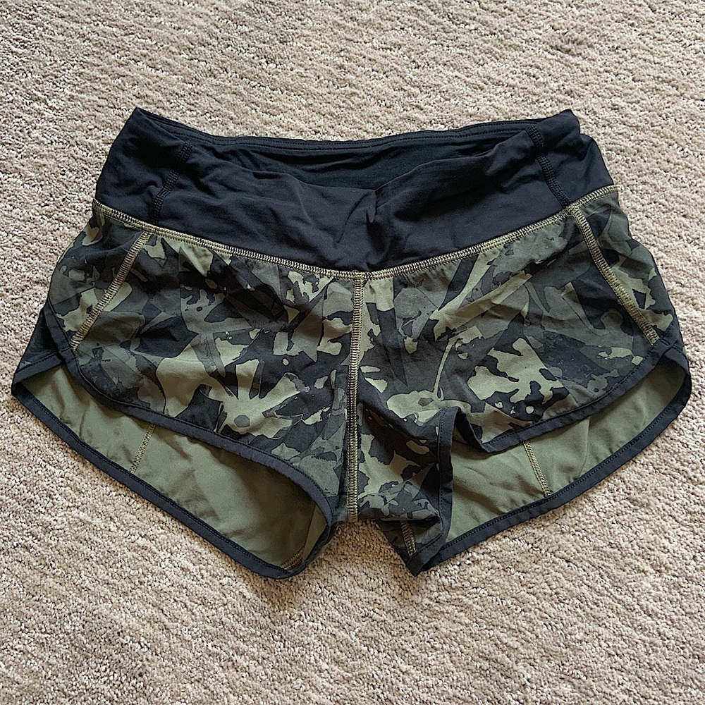 Lululemon shorts size 2